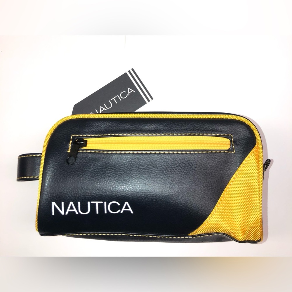 Nautica, toiletry travel bag NWT